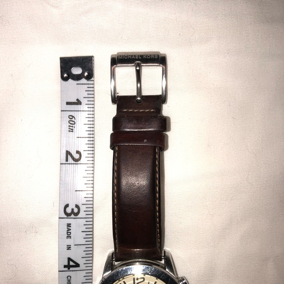 Michael Kors watch, chronograph style-leather band - Picture 8 of 8